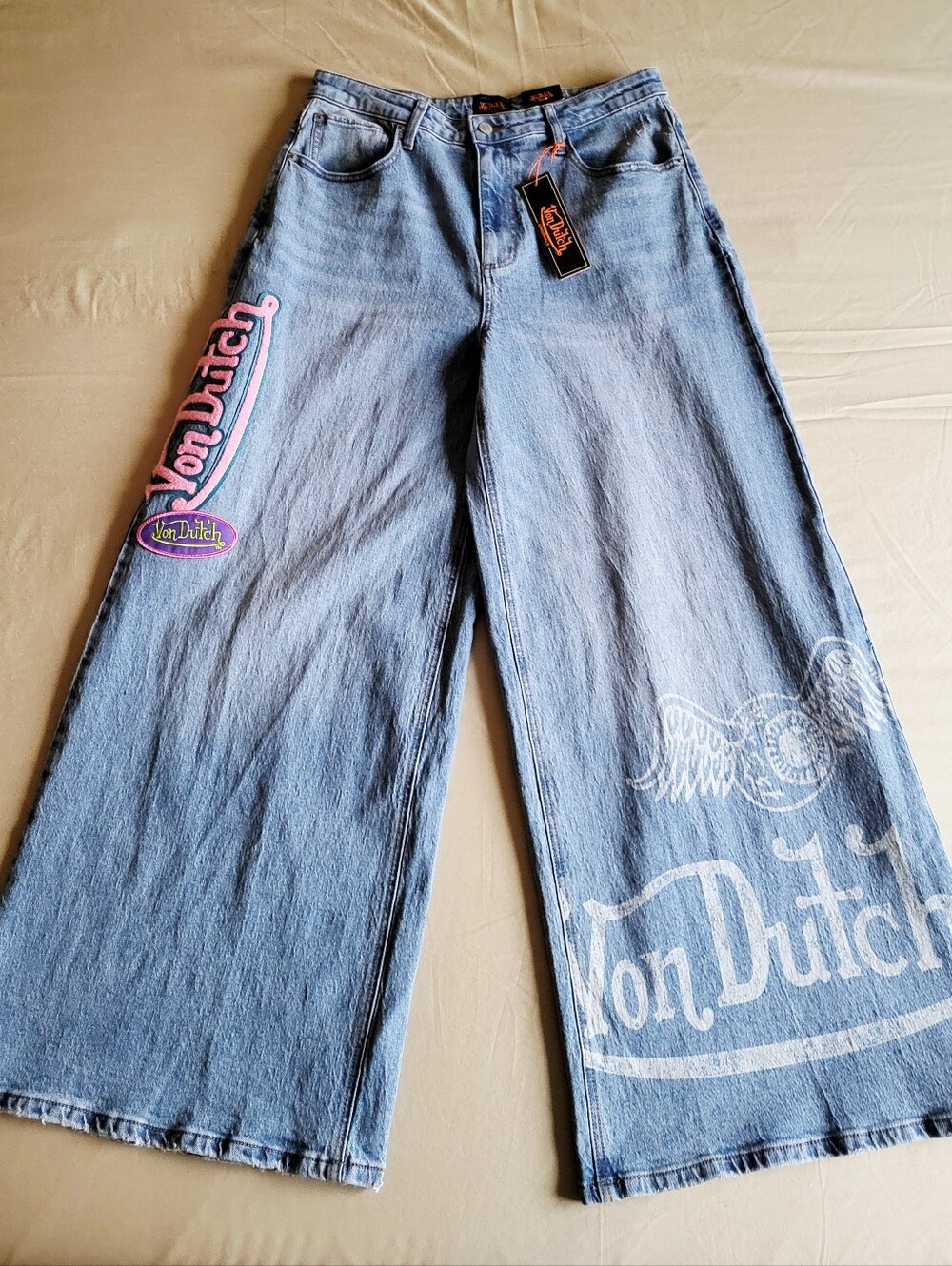 VON DUTCH Women’s Extra Wide Leg Flare Jeans 29 Patch Logo Embroidered NWT